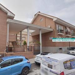 Zweistöckige Wohnung in Jose antonio 24