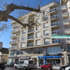 Flat in Lluis vives 9