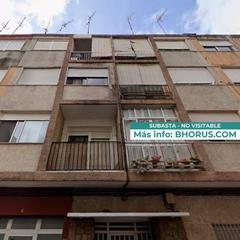 Etagenwohnung in Castello plana 6