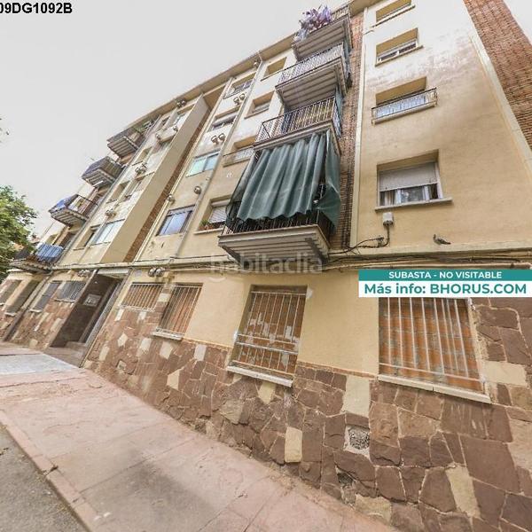 Foto bafa8c42-004c-47e7-b349-7819138cb0ed. Appartement dans jacint elias 31 dans Ca n'Anglada Terrassa