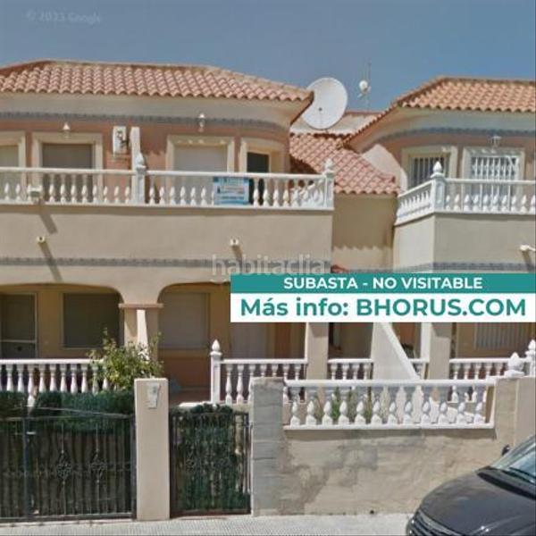 Foto 268cf172-d544-4741-b4ef-b56a89198a7e. House in pau 3 ctra villamartin n 1 in La Zenia Orihuela