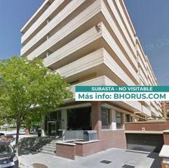 Piso en Abat oliba 70