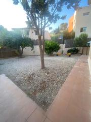 Miete Haus in La Floresta. Casa en alquiler exterior con jardin cerca transporte