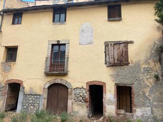 Maison à Bellver de Cerdanya. Casa de pueblo con era a reformar