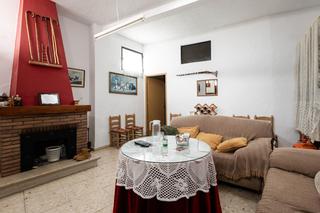 Casa  Escribanos. Casa funcional en alora