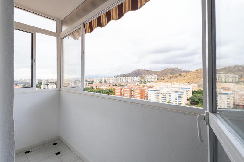 Foto 15a7d6c9-1747-4ee8-8d01-6c3674f8c508. Pis a Barrio de Ciudad Jardín Málaga