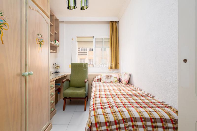 Foto d5b01723-edee-443c-860e-6d1c0a5bfaea. Pis a Barrio de Ciudad Jardín Málaga