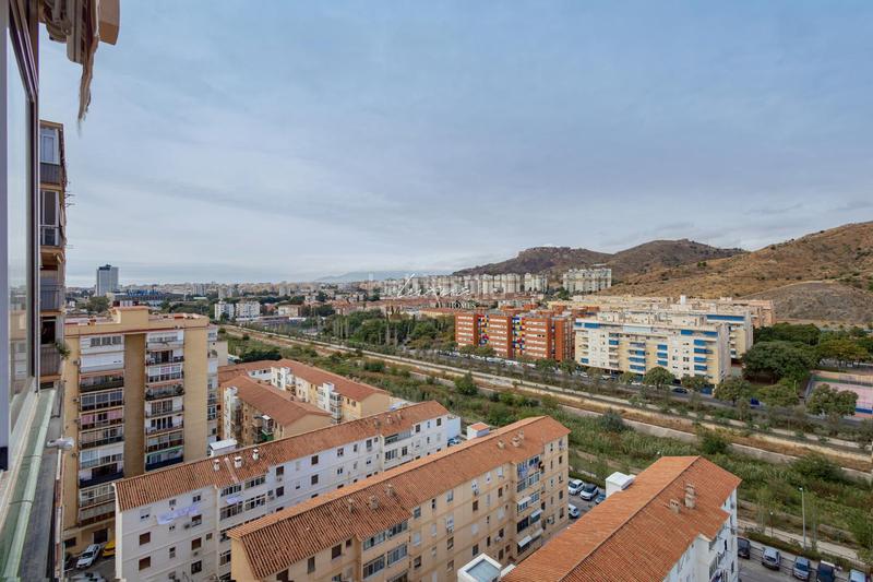 Foto f3ce147c-e388-4b96-8ef2-e11ab06b4fee. Pis a Barrio de Ciudad Jardín Málaga