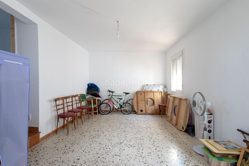 Foto ba331f79-1a1d-4691-b43f-0f315ff5caa4. Casa adossada amb aparcament a Ardales