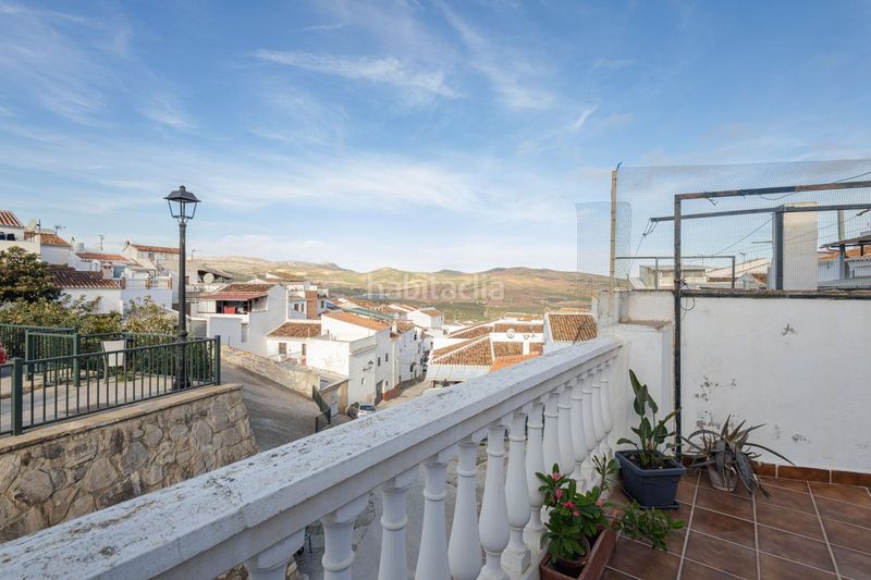 Foto d2d2fd5e-1a4d-4052-8784-bf61b1ae21a8. Casa adossada amb aparcament a Ardales