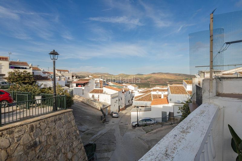 Foto fa280302-e1fa-4160-ac83-de10f778cd6e. Casa adossada amb aparcament a Ardales