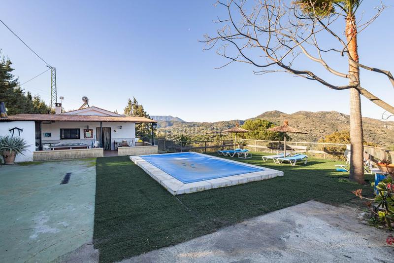 Foto a0340445-132f-49d7-bc5a-57d5a67dfcf6. Maison avec parking piscine dans Ardales