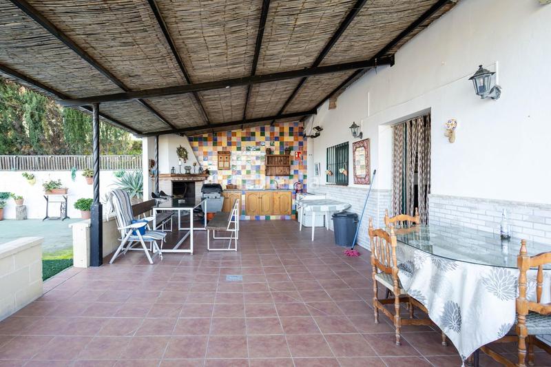 Foto f3211e5b-75f6-44a9-b836-72233e4c1165. Maison avec parking piscine dans Ardales