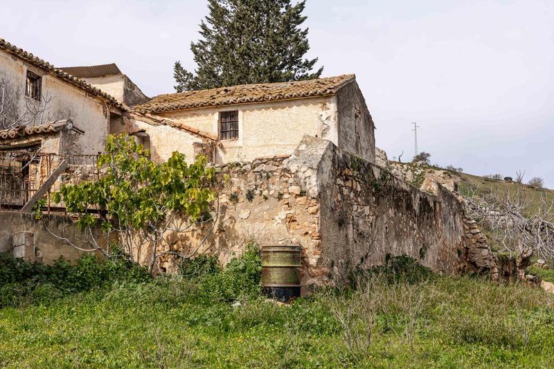 Foto fad5bc0d-f769-44c5-a105-5b70132f05a6. Terrain résidentiel dans Ardales