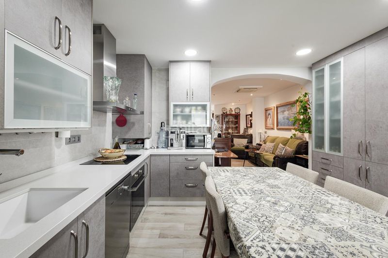 Foto fbd7c3a9-95f4-4b4c-9366-bac24b73f1cb. Casa adossada amb calefacció a Ardales