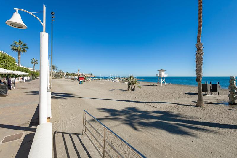 Foto a986a1f6-1b7f-40e0-910e-9b4c24ab3b91. Flat in La Cala del Moral Rincón de la Victoria