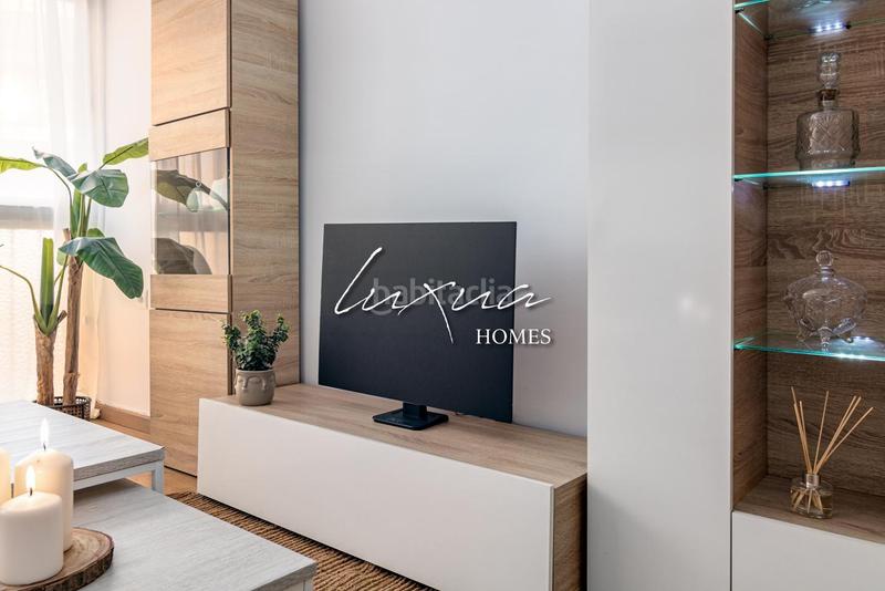 Foto a8aed3d7-009a-405f-a6fc-584a83f0763f. Pis a pacheco 21 a Parque Victoria Eugenia Málaga