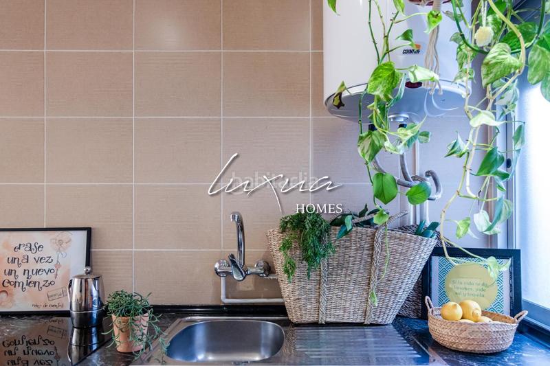 Foto d72423e1-056e-426d-8008-fc78aa5da05f. Pis a pacheco 21 a Parque Victoria Eugenia Málaga