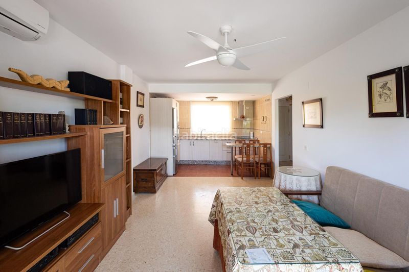 Foto bae1c91d-99f0-4a33-a726-c5ac100503aa. Planta baixa amb calefacció aparcament a Pizarra