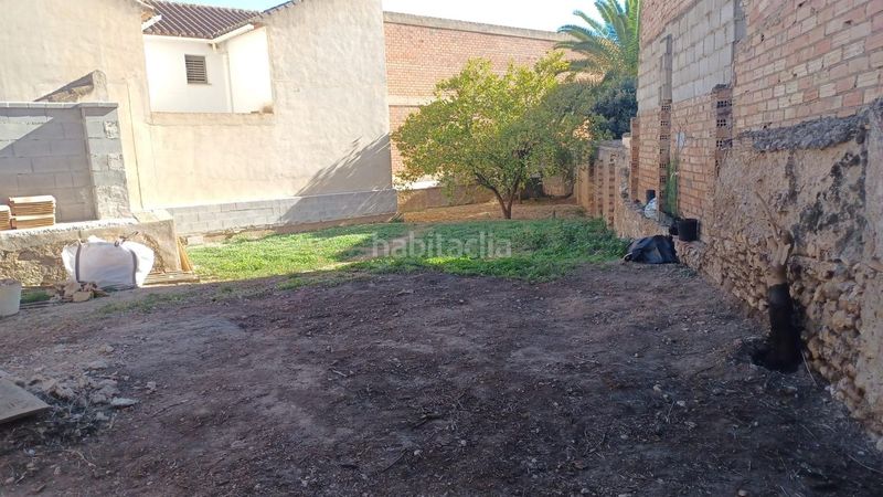 Foto 42dfbd45-0bf2-45b3-88f4-65ab71f06cbe. Casa adossada a Loja