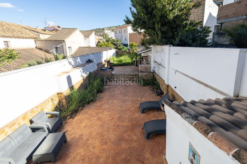 Foto 6d209f60-907f-456b-974f-a37a8521f0c0. Casa adossada a Loja