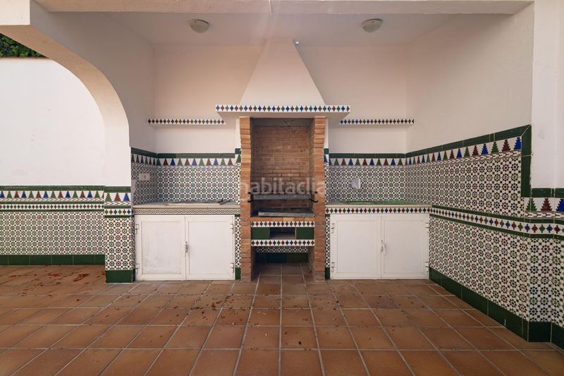 Foto 44c9cfba-4ef4-41b9-9c95-43b312f1ba68. Casa amb aparcament piscina a El Palo Málaga
