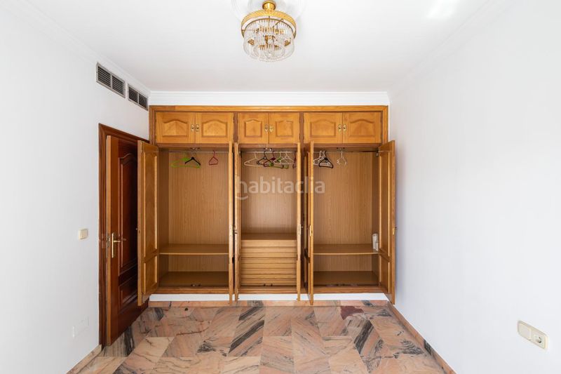 Foto 5f03635e-5e7b-4812-b331-c4f325d933a5. Casa amb aparcament piscina a El Palo Málaga