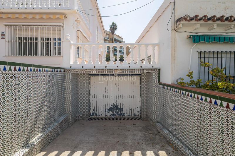 Foto db262376-31fa-4163-ba9d-e6325b3a0dfe. Casa amb aparcament piscina a El Palo Málaga
