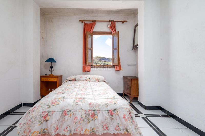 Foto 49726b83-7e97-4889-9d9d-d7f5d289883d. Maison dans Ardales