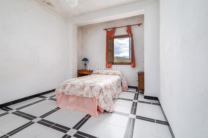 Foto f13f942f-db01-466c-b97f-c07c3aff3dad. Maison dans Ardales