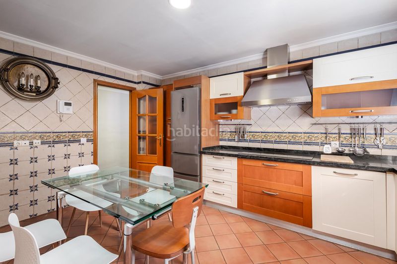 Foto a9d2f3ec-0728-4096-9b2b-9b071406acd4. Pis amb aparcament piscina a La Malagueta - Monte Sancha Málaga