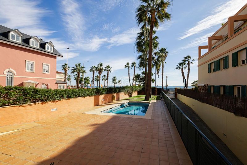Foto bdd9abff-3730-4efc-a7b4-e86214c79c0f. Pis amb aparcament piscina a La Malagueta - Monte Sancha Málaga