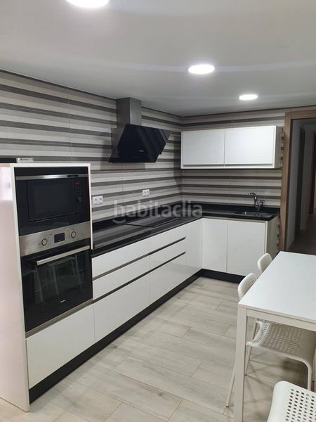 Foto 18ca46d4-7d9f-49f0-90e9-e7e3d281d3e3. Casa la casa de tus sueños en Pizarra