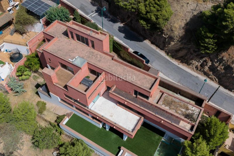 Foto 4b9e061d-9eb3-474e-8866-302435a5986b. Casa amb aparcament piscina a El Atabal Málaga
