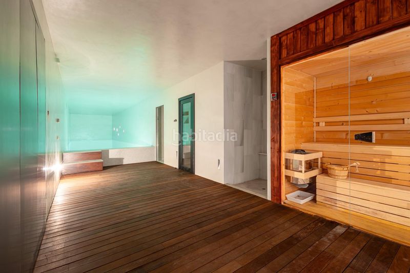 Foto c2ad2485-34ee-423b-a788-1e89725df045. Casa amb aparcament piscina a El Atabal Málaga