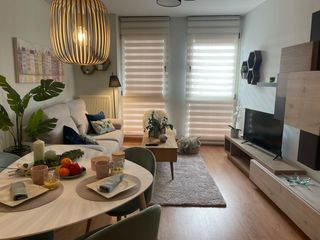 Rent Apartment  Calle arco de san esteban. Piso de alquiler en el casco antiguo de burgos