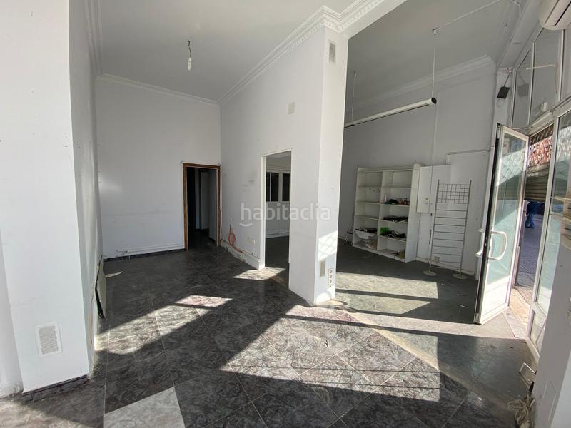 Foto 9b2b9a6e-f862-480d-a55f-b85c5d3ddeec. Locale commerciale in El Carmen - Barrio Gimeno Burgos