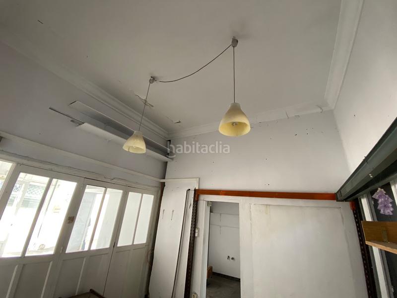 Foto c822664c-4f58-4b5a-8103-6da20d535fe6. Locale commerciale in El Carmen - Barrio Gimeno Burgos