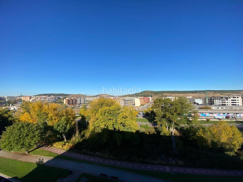 Foto 945d15a0-2fca-40bb-972a-c728d7fcc63c. Ático atico con espectaculares vistas en Villimar - V1 - V2 - S3 - S4 - San Cristobal Burgos