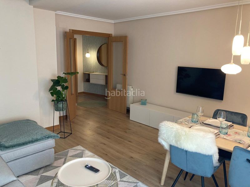 Foto a78d299f-d4dc-4329-80ea-c954548a38cd. Apartament amb calefacció a Casco Antiguo Burgos