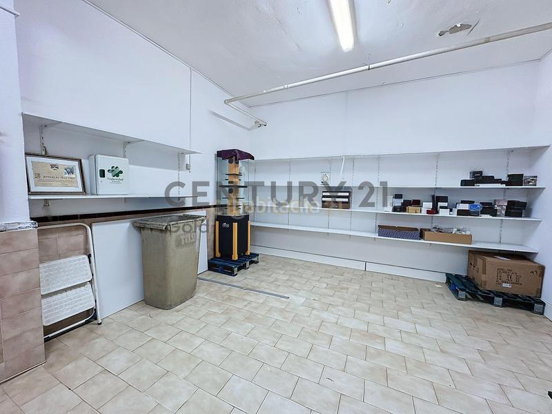 Foto a75c8040-6b42-427d-aac9-38834f166531. Local comercial a La Luz - El Torcal Málaga