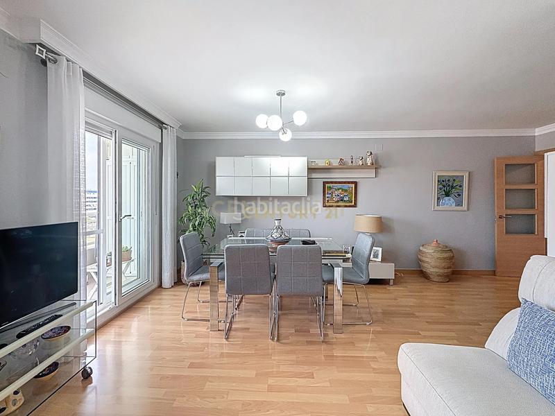 Foto bcb97947-ad12-4cfb-9abf-5a801fd879de. Appartement avec chauffage parking dans Paseo Marítimo Oeste - Pacífico Málaga