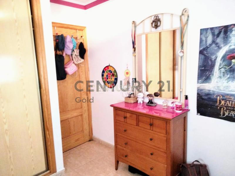 Foto 071ecf75-6876-40b5-bd2f-0b81ae579d33. Piso en calle almazara en Torrox pueblo Torrox