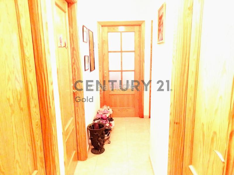 Foto af74bf0a-9eea-451e-8ae9-cc2cc13cbf1d. Piso en calle almazara en Torrox pueblo Torrox