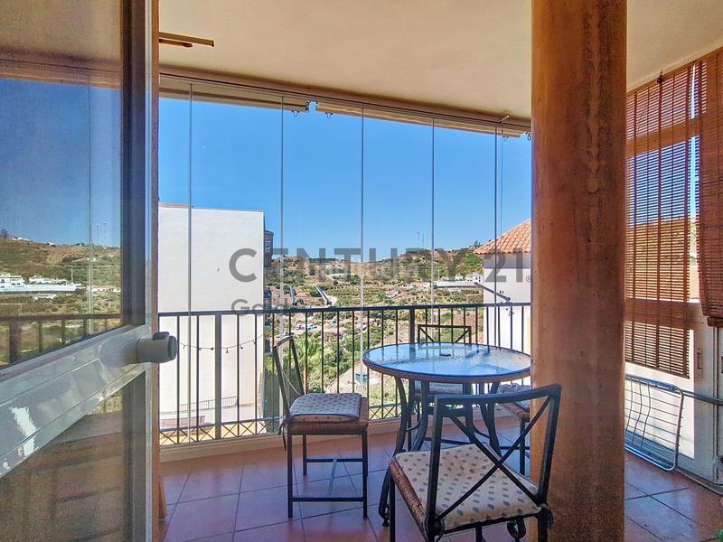 Foto d9d9e9f5-fbf3-4744-9ba5-21eb80f71c3d. Piso en calle almazara en Torrox pueblo Torrox