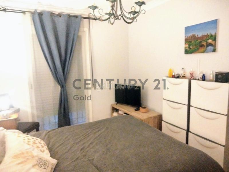 Foto dd215d2b-c49d-46b4-bfd1-49b6b9a0a68d. Piso en calle almazara en Torrox pueblo Torrox