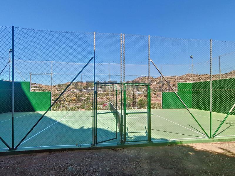 Foto fde60f94-3733-4e31-8a78-2ca3b8e7c11b. Piso en calle almazara en Torrox pueblo Torrox