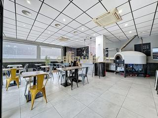Local Comercial en Los Guindos - Parque Mediterráneo - Santa Paula