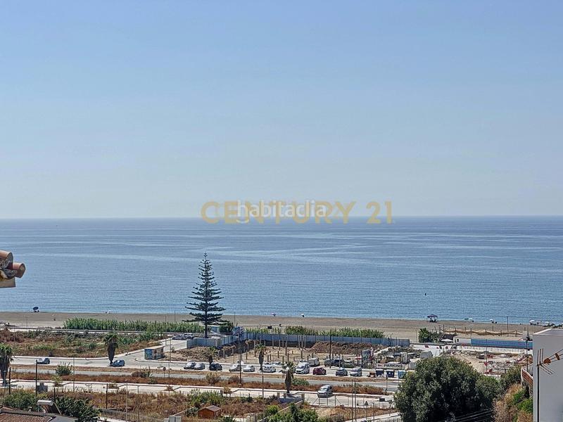 Foto b079e92c-fb7e-42f8-beda-ccef3c5bffda. Casa en urbanización colina soleada en Benajarafe