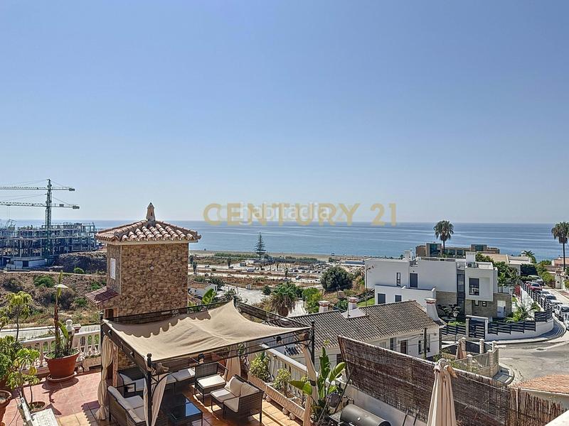Foto df9c83ab-49cf-4ec2-bd79-a9e357437372. Casa en urbanización colina soleada en Benajarafe